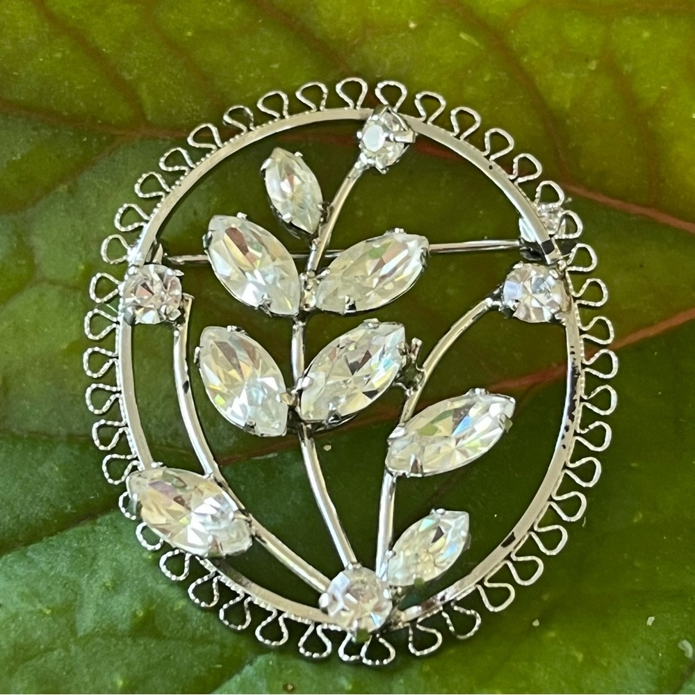 Vintage Crystal and Sterling Delicate Oval Flower Brooch Pin
